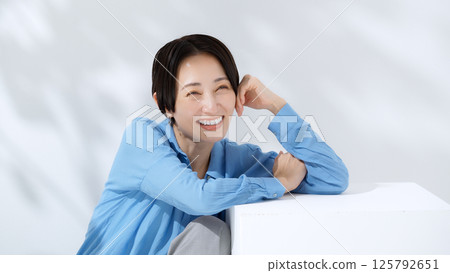中年女人肖像 125792651