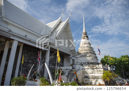 THAILAND CHONBURI SAMAESAN VILLAGE WIHAN LUANG PHO DAM 125796654