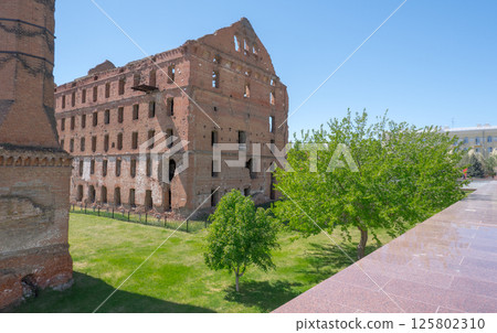The building of the destroyed Gerhardt mill, or Grudinin's mill. Volgograd. The building of the destroyed Gerhardt mill, or Grudinin's mill. Volgograd. 125802310