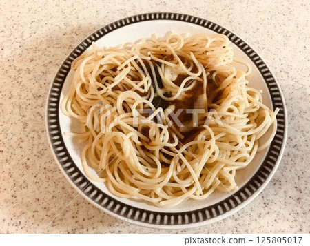 Frozen Spaghetti 125805017