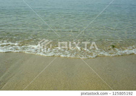 我在旅途中看到的大海 125805192