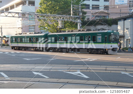 京阪電鐵700系列車(濱大津站交叉口) 京阪電鐵700系列車(濱大津站交叉口) 125805487
