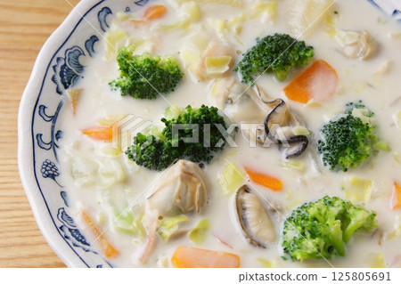 Clam chowder 125805691