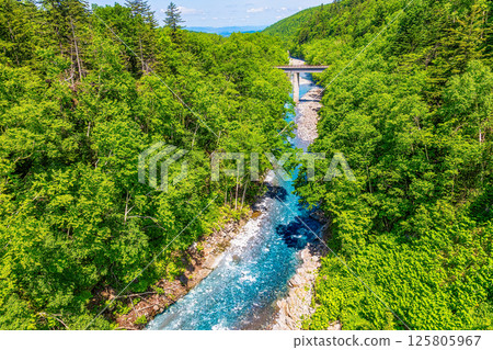 Shirahige瀑布（6月晴天） 125805967