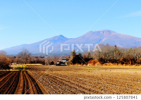 十二月的淺間山 信州山巒 信州自然 信州風景 十二月的淺間山 信州山巒 信州自然 信州風景 125807841