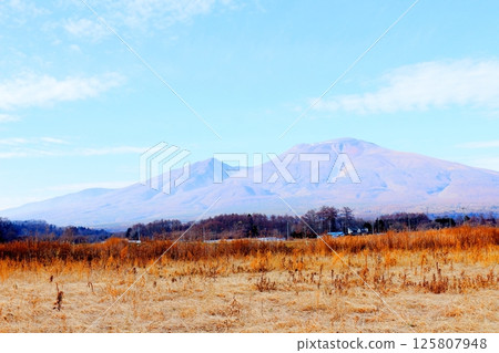 Mt. Asama in December　Shinshu Mountains　Shinshu Nature　Shinshu Scenery 125807948