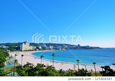 和歌山縣白濱町的白濱海灘 和歌山縣白濱町的白濱海灘 125808387