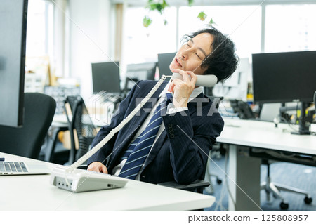 男子遭遇顧客騷擾 125808957