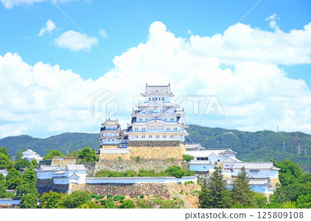 Scenery of National Treasure Himeji Castle, Himeji City, Hyogo Prefecture Scenery of National Treasure Himeji Castle, Himeji City, Hyogo Prefecture 125809108