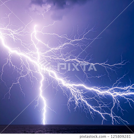 Lightning, thunder, thunderbolt, illustration Lightning, thunder, thunderbolt, illustration 125809281