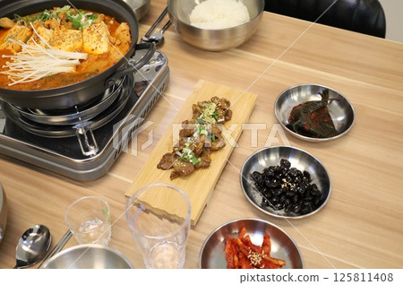 Korean meat dish. Grilled pork Korean meat dish. Grilled pork 125811408