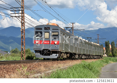 Nagano Electric Railway 8500 series (Asahiyo - Junior High School) Nagano Electric Railway 8500 series (Asahiyo - Junior High School) 125813611