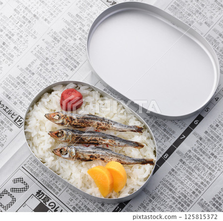 昭和時代的便當盒 昭和時代的便當盒 125815372