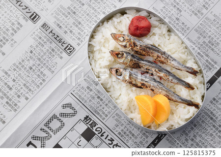 Showa era lunch box Showa era lunch box 125815375