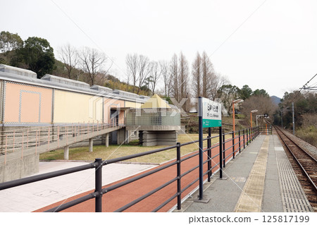 Nihon-Hesokoen Station (Kakogawa Line, Nishiwaki City, Hyogo Prefecture) 125817199