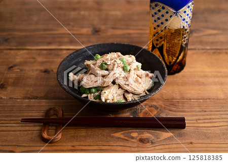 Chicken breast with plum and sesame sauce Chicken breast with plum and sesame sauce 125818385
