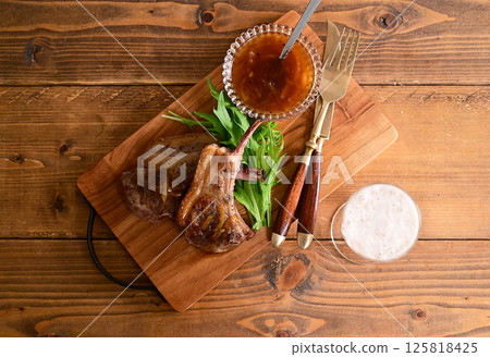 Lamb chops with marmalade sauce Lamb chops with marmalade sauce 125818425