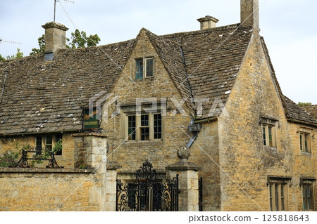 科茨沃爾德風景（水上伯頓） 125818643