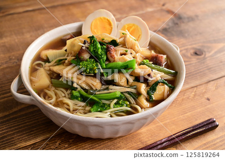 油菜花野菜拉麵 油菜花野菜拉麵 125819264