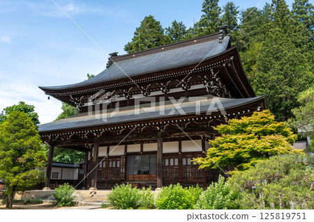 Main building and grounds of Soyuji Temple in Takayama, Japan 125819751