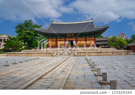 Deoksugung Palace Deoksugung Palace 125820384