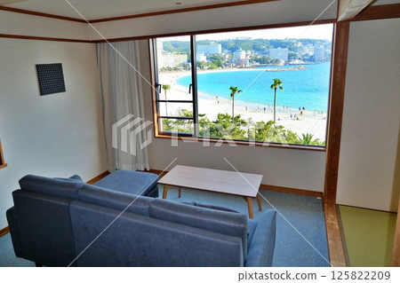 Ocean view hotel rooms with spectacular views of Shirarahama Beach Ocean view hotel rooms with spectacular views of Shirarahama Beach 125822209