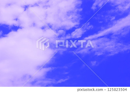 Blue sky with clouds (wallpaper material) 125823504