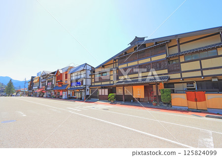 Scenery in front of Kiso Fukushima Station, Kiso Town, Kiso District, Nagano Prefecture Scenery in front of Kiso Fukushima Station, Kiso Town, Kiso District, Nagano Prefecture 125824099