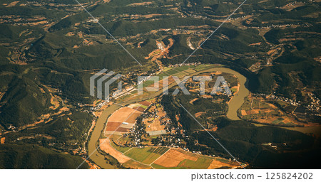 China. Aerial View From Airplane Window On Yongding River. Largest River To Flow Through Beijing. Wuding River Or Unfixed River Because Its Flow Was Irregular. Porthole View. Dense Private Buildings China. Aerial View From Airplane Window On Yongding River. Largest River To Flow Through Beijing. Wuding River Or Unfixed River Because Its Flow Was Irregular. Porthole View. Dense Private Buildings 125824202
