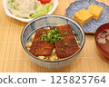 Grilled eel rice bowl style 125825764