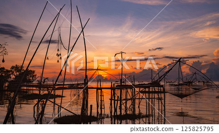 Nature beautiful light sunset or sunrise over sea surface,Colorful sunset sky with clouds and waves in the ocean,Wide angle sea background Nature beautiful light sunset or sunrise over sea surface,Colorful sunset sky with clouds and waves in the ocean,Wide angle sea background 125825795