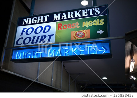 Cairns Cairns 125828432