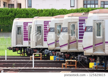 [Osaka Metro] 30000 series and 22 series (Tanimachi Line) 125829815