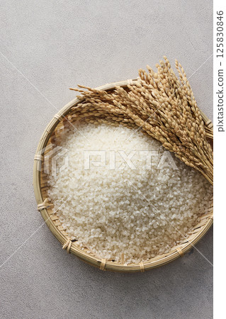 漏勺裡的米飯 漏勺裡的米飯 125830846