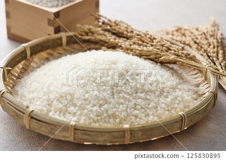 漏勺裡的米飯 125830895