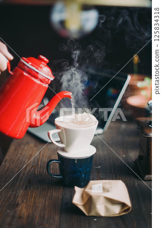 Morning time 125834318