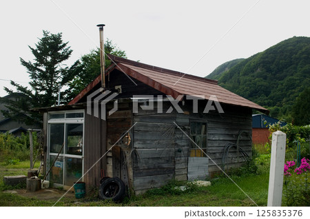 Abandoned house in Hokkaido 125835376