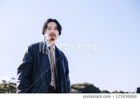 Single shot of groom 125836060