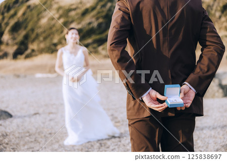 A young couple taking pre-wedding photos at Jogashima A young couple taking pre-wedding photos at Jogashima 125838697