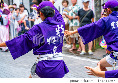 [Kanagawa Prefecture] Yamato Awa Odori dance, crowded with many people 125844867