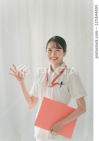 年輕護士 125844895