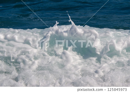 溺水事故的圖片 溺水事故的圖片 125845973