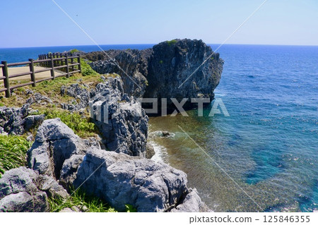 Cape Hedo (Kunigami Village, Okinawa Prefecture) 125846355