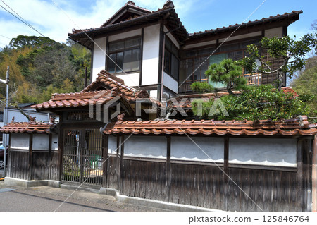 湯之津溫泉街景：島根縣大田市的溫泉與歷史之城 125846764