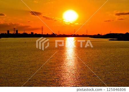 Evening view of Lake Teganuma from Teganohashi Bridge, Chiba Prefecture Evening view of Lake Teganuma from Teganohashi Bridge, Chiba Prefecture 125846806