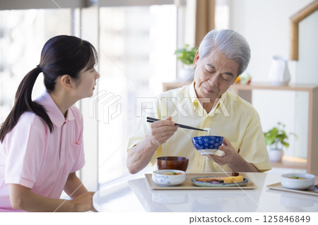 Nursing care image: Meal, Senior man with no appetite Nursing care image: Meal, Senior man with no appetite 125846849