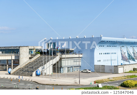 大分縣大分市：晴天的大分海洋宮水族館“海之卵” 125847046