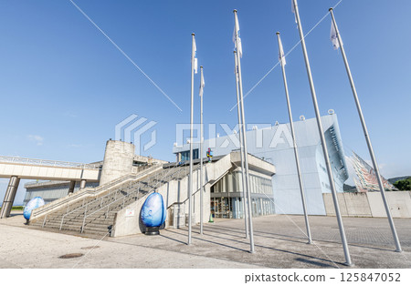 Oita City, Oita Prefecture: Oita Marine Palace Aquarium "Umitamago" on a clear day 125847052