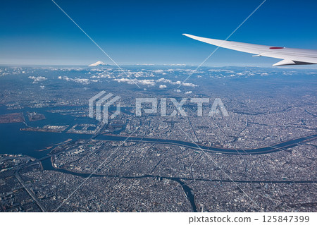View of Mt. Fuji from above Tokyo 125847399