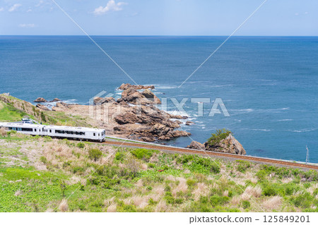 "Aomori Prefecture" Tohoku Emotion Running on the Tanesashi Coast, Hachinohe City 125849201